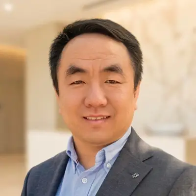 Portrait of Marcus Xue, Ph.D., Founding Scientific Director of BrightUp Institute